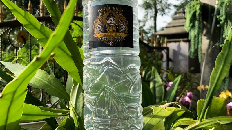 Arak jowo minuman tradisonal 